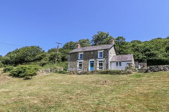 Dolwylan Cottage