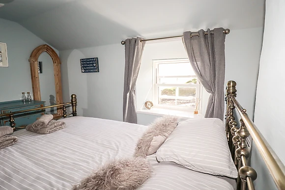 2 Cliff Cottages