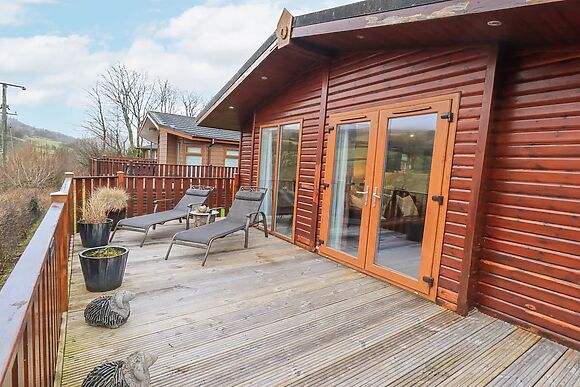 Horseshoe Lodge