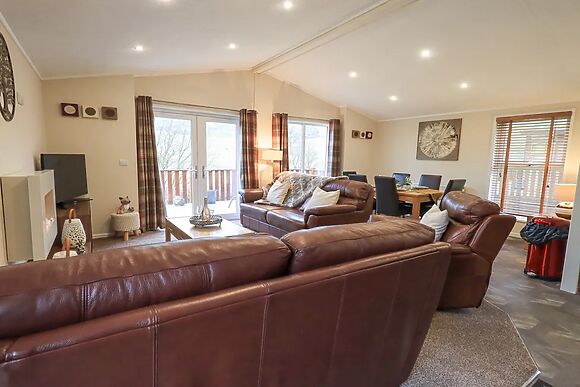 Horseshoe Lodge