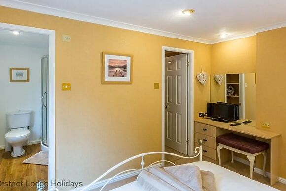 Hideaway Lodge