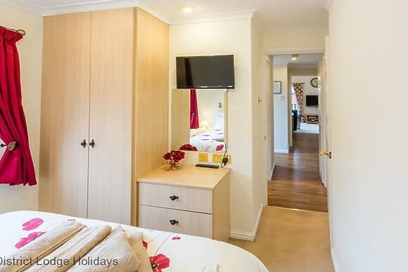 Hideaway Lodge