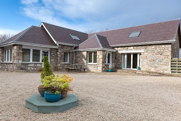 Redburn Steading
