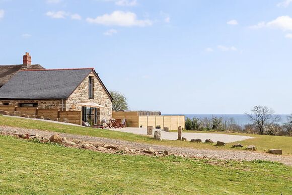 Apple Blossom Barn