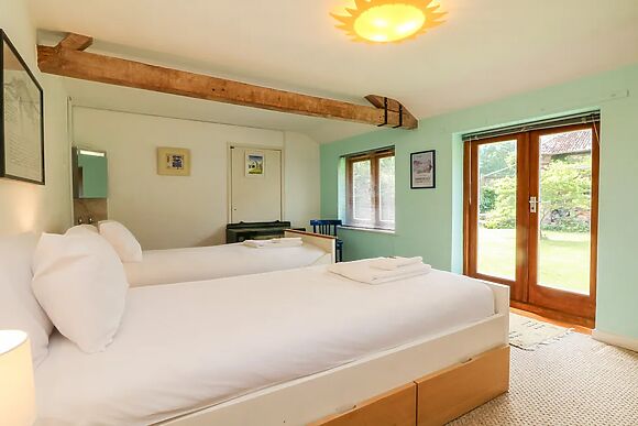 1 The Coach House