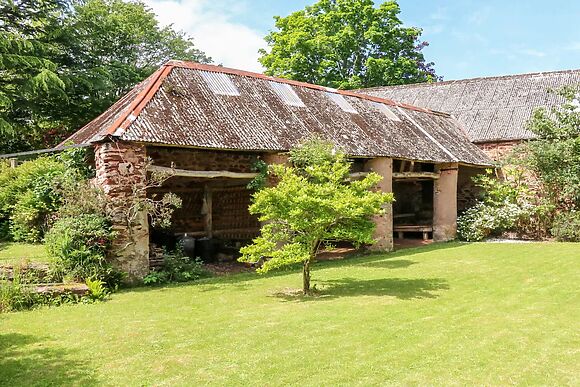 1 The Coach House