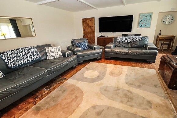 ASTA COTTAGE
