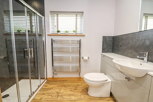 Llyn Cae Ty Nant Fishery Holiday Let