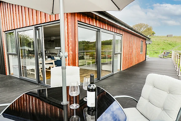 Llyn Cae Ty Nant Fishery Holiday Let