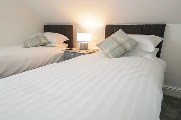 23 Carmen Sylva Road