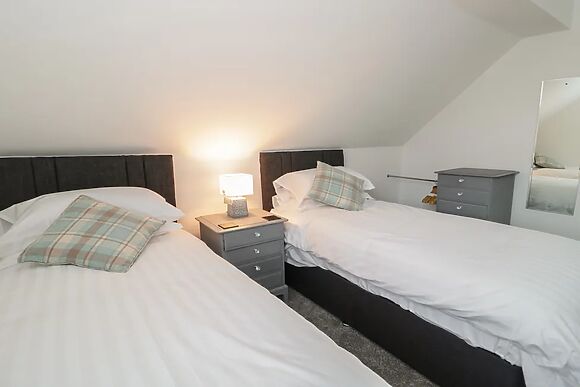 23 Carmen Sylva Road