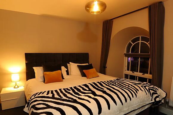 The Poppy Fields Abode