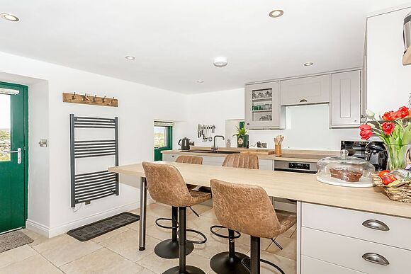 Pogles Wood Cottage