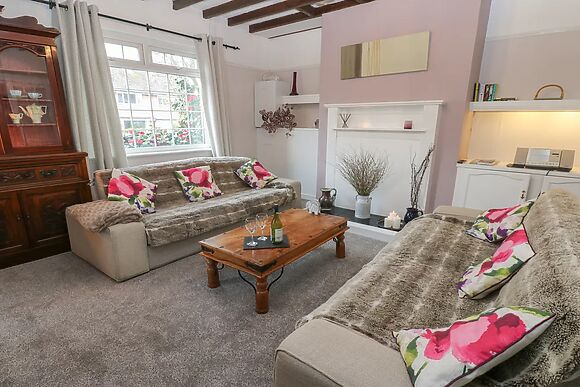 Rosewood Cottage