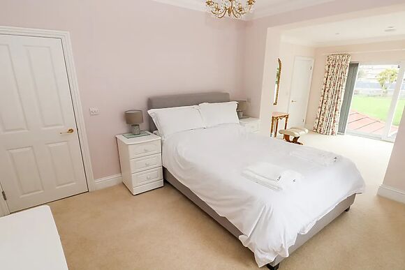 Gower at The Headlands