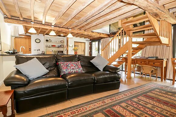 Tinkley Cottage