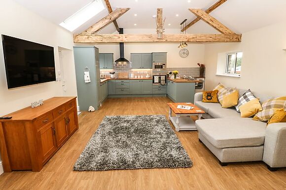 Y Felin (the Granary)