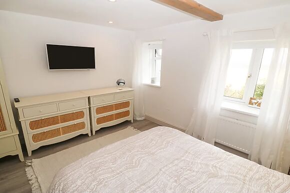 Sunstone (Garreg Haul)