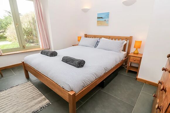 Porth Farm Annexe