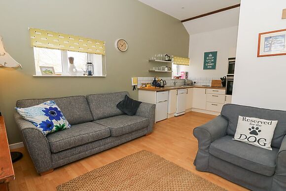 Carreg Cennen Cottage