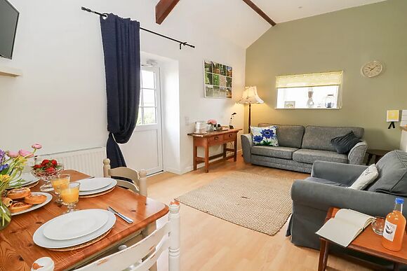 Carreg Cennen Cottage