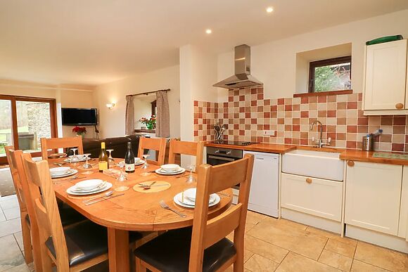 Red Deer Cottage