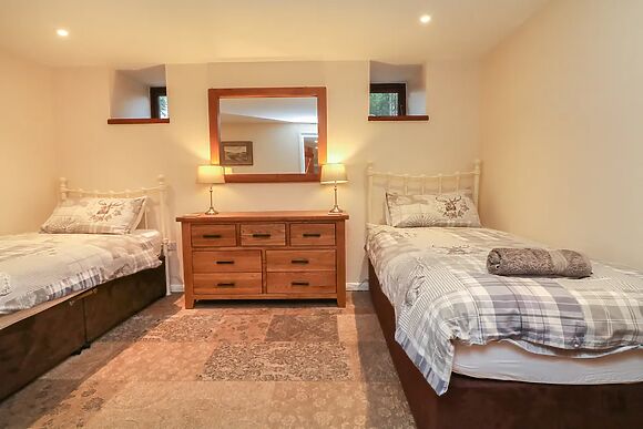 Red Deer Cottage