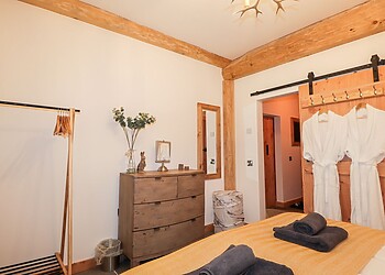 Pine Marten Lodge