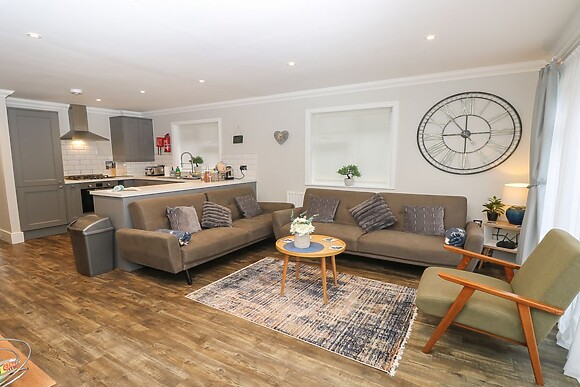 Rookley Lake Cottage