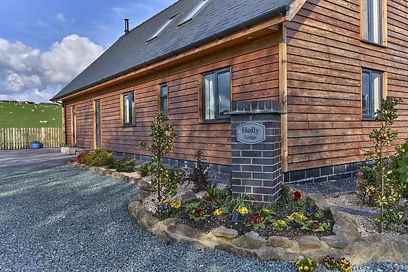 Holly Lodge