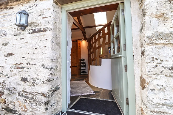 Y Felin at Coed Cadw