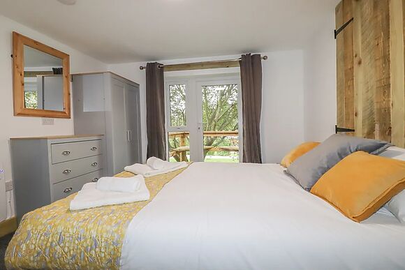 The Stables At Stall 2