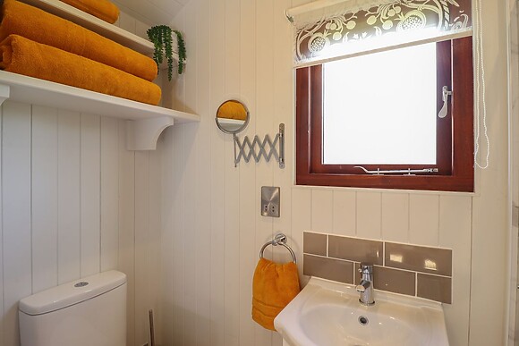 Balwen Shepherd's Hut