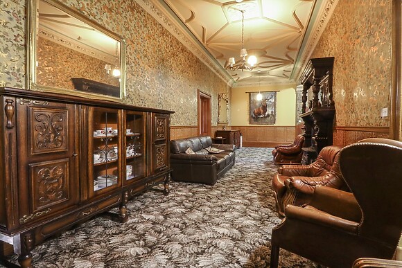 Woodside House