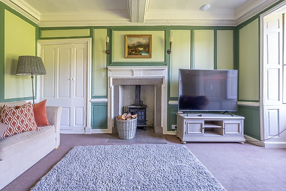 Low Graythwaite Hall