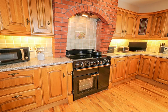 Braeside Farm House