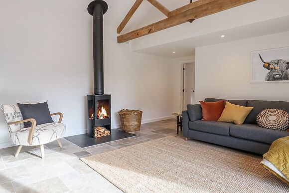 1 Caddaford Barns