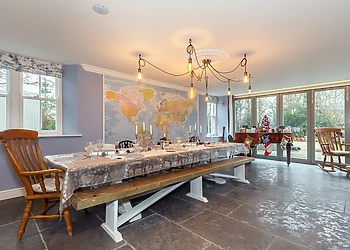 Vallis Oak Villa