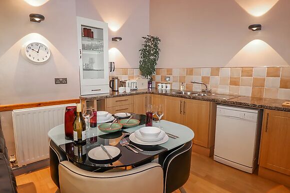 2 The Old Coach House