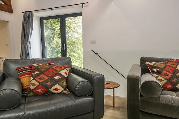 Bank Hurst Coach House