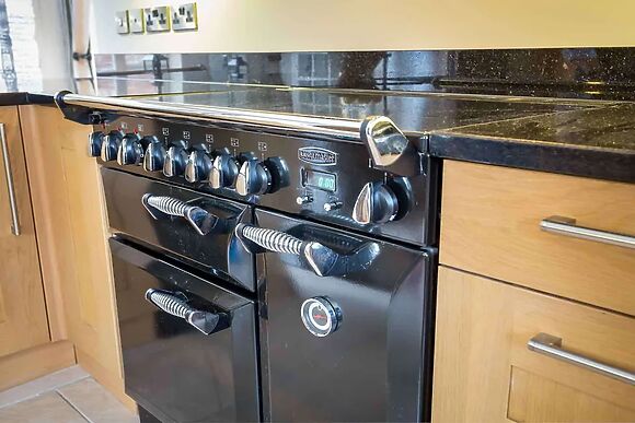 Honeysuckle Cottage (middle Tysoe)