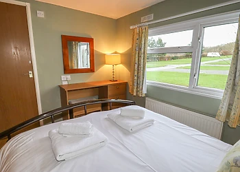 Wayside Lodge