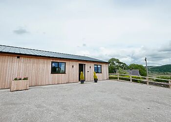 Ingleborough Lodge