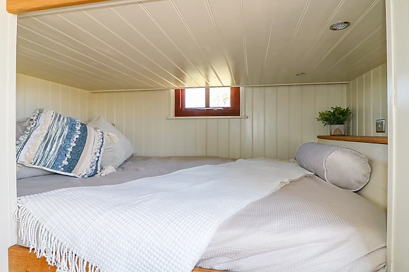 Sweet Caroline Shepherd's Hut