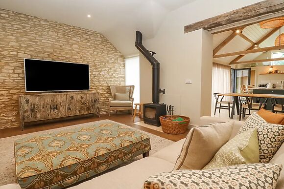 Hawthorn Barn