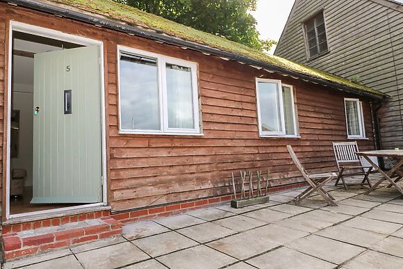 Byre Cottage 2