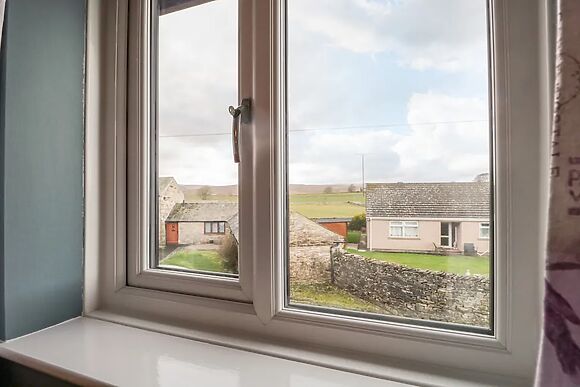 2 The Cottages