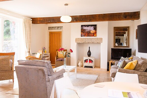 Higher Weddicott Barn