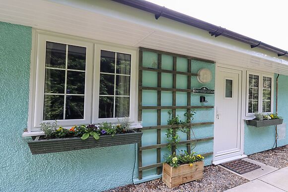Honeysuckle Cottage