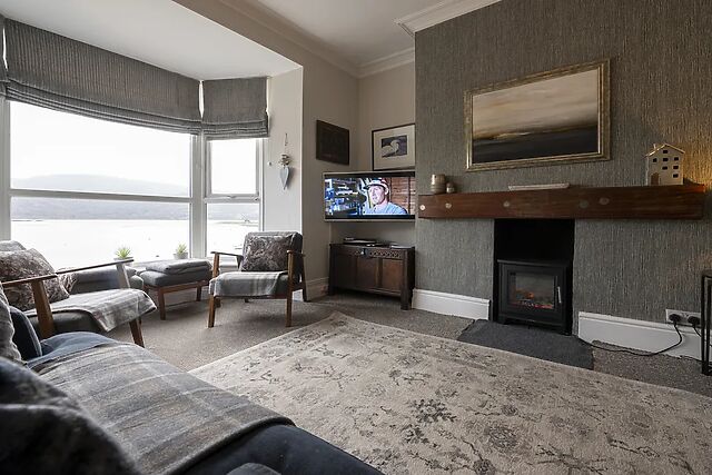 Harbour View - Flat 2 - Tudor House